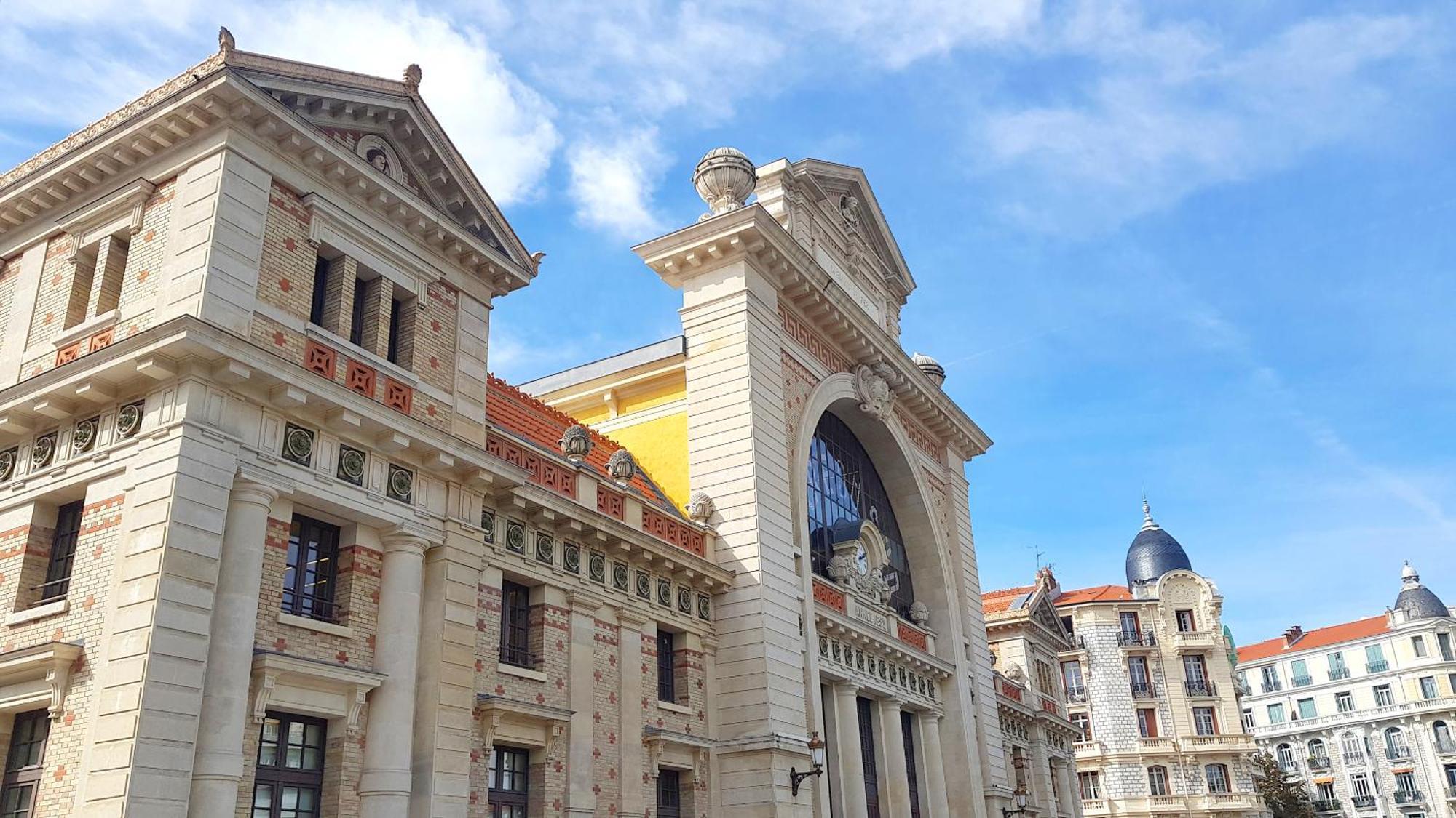 Le Loft Magnan - Ac- Pres Mer - Wifi - Parking - Confort Et Moderne - Supermarches Et Tram Proches Nice Exterior photo